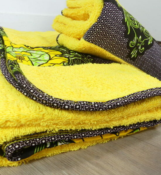 drap de bain ou serviettes en tissu wax africain ethnique, drap de plage, serviette de plage, drap pour l'été, serviette d'été, vêtement d'été